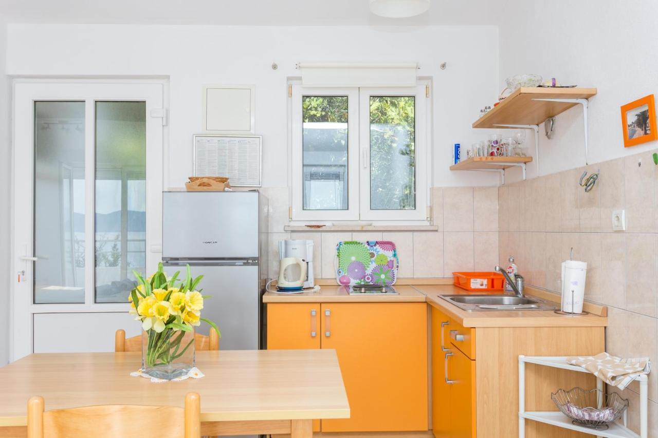 Apartments By The Sea Zivogosce - Porat, Makarska - 20207 Igrane Exterior foto